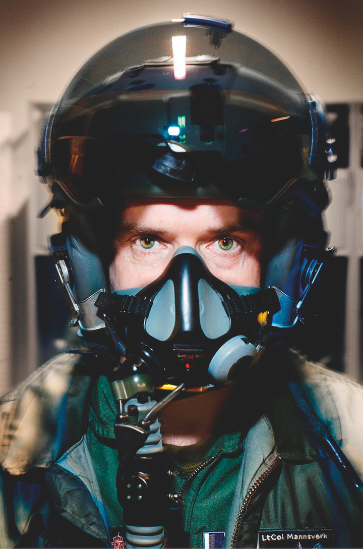 Tidligere jagerflypiloter aktuell med svært populær bok. Foto: Hampus Lundgren.