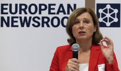 Vera Jourova, Vizepräsidentin der Europäischen Kommission, bei der Eröffnung des European Newsroom (enr) in Brüssel, ein Gemeinschaftsprojekt von 18 europäischen Nachrichtenagenturen. Foto: Benoït Doppagne, Belga / Editorial use of this picture is free of charge. Please quote the source: "obs/dpa Deutsche Presse-Agentur GmbH/Benoït Doppagne, Belga"