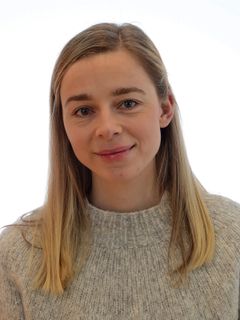 Lene Maria Sundbakk holder på med en doktorgrad ved Farmasøytisk institutt ved Universitetet i Oslo. Foto: UiO