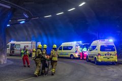 Blålysetatene deltar i  beredskapsøvelser i tunnelene. Illustrasjonsfoto: Silje Drevdal / Statens vegvesen.