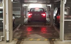 Utbygger av dette boligbygget må betale erstatning etter at retten mener de har levert parkeringsplasser som ikke oppfyller krav i TEK. Foto: SINTEF