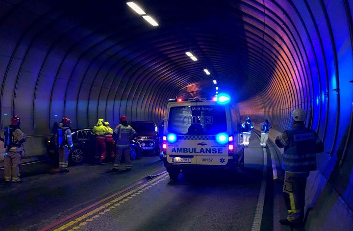 Øvelser gjør nødetatene bedre rustet til å håndtere en reell hendelse i tunnelen på en effektiv og trygg måte. Illustrasjonsfoto: Runar Inge Larsen/Statens vegvesen