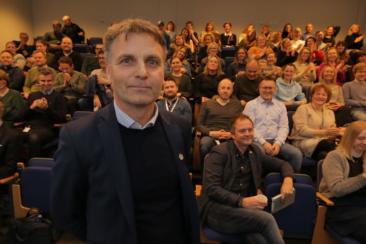 Jørn-Tommy Schjelderup ble fredag presentert for de ansatte som ny administrerende direktør i PBL (Private Barnehagers Landsforbund).