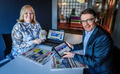 Sammen med de ansatte i Amedias aviser på Helgeland tar nå Marit Ulriksen, sjefredaktør i Rana Blad, og Geir Arne Glad, sjefredaktør/adm.dir. i Helgelendingen, nye steg i digital retning. Foto: Øyvind Bratt, Rana Blad