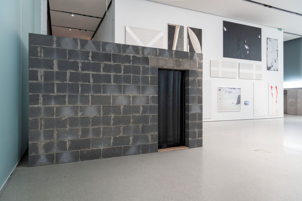 A K Dolven installation 33
