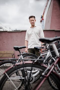 Innen 2023 skal mellom 10-20 prosent av reiser i norske byer skje med sykkel, ifølge Nasjonal transportplan. Det overordnede nasjonale målet er 8 prosent. - Dette er høye mål, sier Steffen Hovde i COWI. Foto: Ragnhild Heggem Fagerheim