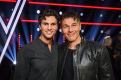 Team Morten: Sebastian James Hekneby og Morten Harket.