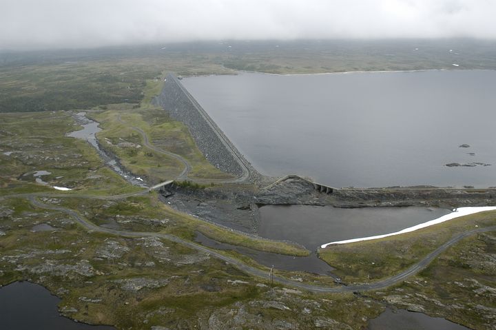 AF Gruppen has entered into a contract with Statkraft to renovate Nesjø dam in Tydal municipality. The renovation is to secure the utilisation of waterfall energy to produce renewable, electrical energy in nearby hydropower plants.