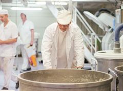 MYE BRA: Norske virksomheter er verdensledende på arbeidsmiljø. Likevel vet man at det er stort potensiale for å redusere sykefravær og frafall i arbeidslivet. FOTO: Arbeidstilsynet.