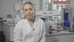 Astrid Randem Lunde er masterstudent i bioteknologi ved NMBU og del av prosjektet som forsker på mikroorganismer i Oslofjorden. Foto Birger Sætre