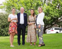 Fra venstre: Katharina Hernæs, AF Eiendom, Carl Erik Krefting, Carucel, Caroline Krefting, Carucel og Matilda Vinje, AF Eiendom. Foto: Ellen Johanne Jarli