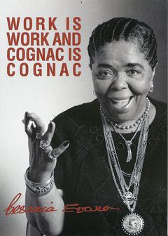 Foto av Cesaria Evorio med statement