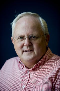 Steinar Ekvik er prest og foredragshaldar. Han har tidlegare vore sjukehusprest på Radiumhospitalet