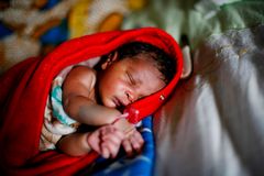 Å bli født er et mirakel, men å overleve de første fem årene er ingen selvfølge i Senegal
