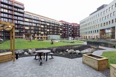 Uterommet som beboerne kan bruke. Kollektivene ligger i den innerste delen på bildet av boligprosjektet på Ulven.