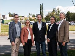 Fra venstre: Knut Erik Manstad, adm.dir i OBOS Nye Hjem – Marianne Gjertsen Ebbesen, konsernsjef OBOS - Thomas Dahle, adm.dir REBUS - Henning Trangerud, investeringsdirektør i REBUS og Paal-Christian Hansen, kommersiell direktør REBUS.