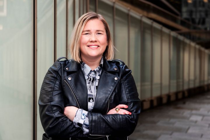 Marte Ingul, konserndirektør for samfunn og kommunikasjon i Amedia, er ansvarlig for prosjektet som gir unge gratis tilgang til Amedias aviser.