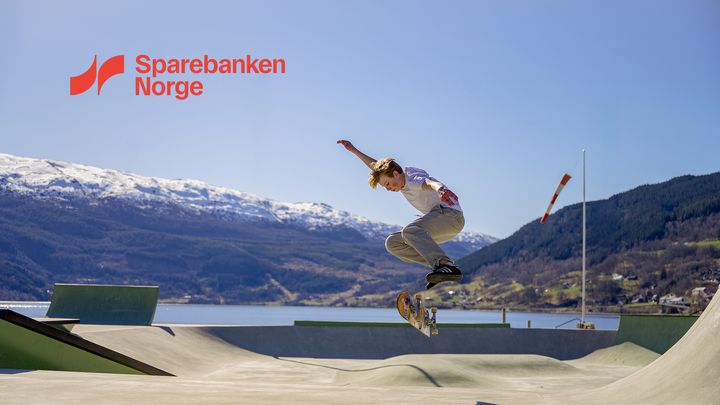 Gutt som skater