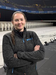 29-årige Ida Haugstad Stake er lederen som nå er klar til å ta imot 3600 skyttere, som fra onsdag skal fylle Håkons hall med intens skyttersport.