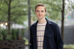 SOME OG VIDEO: Morten Westgaard leder TV 2s SoMe-satsing gjennom valget sammen med Guro Halleraker. Foto: Espen Solli/TV 2