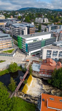 «God morgen Norge» sitt nye studio ligger sentralt på Lilleaker i Oslo, 3 minutters gange fra Lysaker stasjon. Foto: Jan-Petter Dahl / TV 2