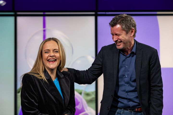 Henriette Steenstrup sammen med Trygve Rønningen som er programredaktør og direktør for innholdsstrategi i TV 2.