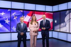 Valgnatt-sendingen på TV 2 blir ledet av Morten Sandøy, Mariel Mellingen og Kjetil H. Dale i Bergen, og Yvonne Fondenes i Oslo. Foto: Eivind Senneset/TV 2.