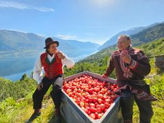 SØRINGEN OG SAMEN: Våren 2025 er det klart for sesong 2 av «Søringen og samen».