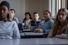 Elever fra Uranienborg skole og Bjøråsen skole i «Skolebytte». Foto: Espen Solli/TV 2.