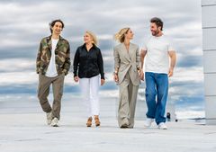 Ny dommerkvartett: Cengiz Al, Merete Mørk Lingjærde, Nadya Khamitskaya og Jan Thomas er klare for å bedømme høstens «Skal vi danse»-deltakere. Foto: Jan-Petter Dahl/TV 2.