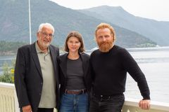 Jørgen Jæger, Eili Harboe og Kristofer Hivju. Foto: Nordisk Film Production/TV 2.