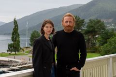 Eili Harboe og Kristofer Hivju. Foto: Nordisk Film Production/TV 2.
