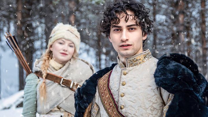 Den%20storslagne%20nyinnspillingen%20av%20%ABTre%20n%F8tter%20til%20Askepott%BB%20er%20tilgjengelig%20p%E5%20TV%202%20Play%2C%20og%20sendes%20p%E5%20TV%20direkte%2024.%20desember%20og%2029.%20desember.%20%20Foto%3A%20TV%202