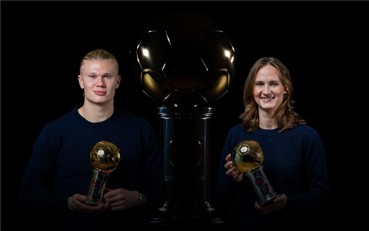 Erling Braut Haaland og Caroline Graham Hansen med Gullballen