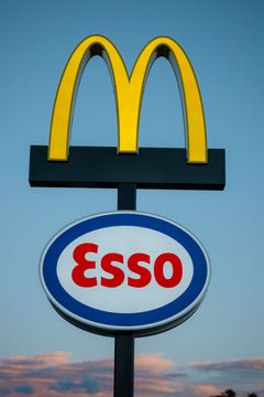 Etableringen i Hønefoss er den første i Esso-samarbeidet