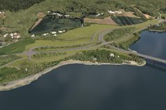 Alternativ 2: Kryssområdet på Skulhus, E6 x rv. 4. Retning nordvest