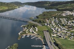 Alternativ 1: I alternativ 1 er ny Mjøsbru foreslått utformet som eksisterende bru, og vil på den måten visuelt fremstå som en tvilling av den eksisterende brua. Retning nord