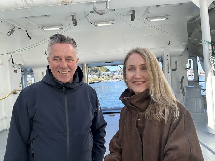 Fiskebåt med Odd Kristian Dahle og Susanne Giske står bak podcast-satsinga Åpen båt.
