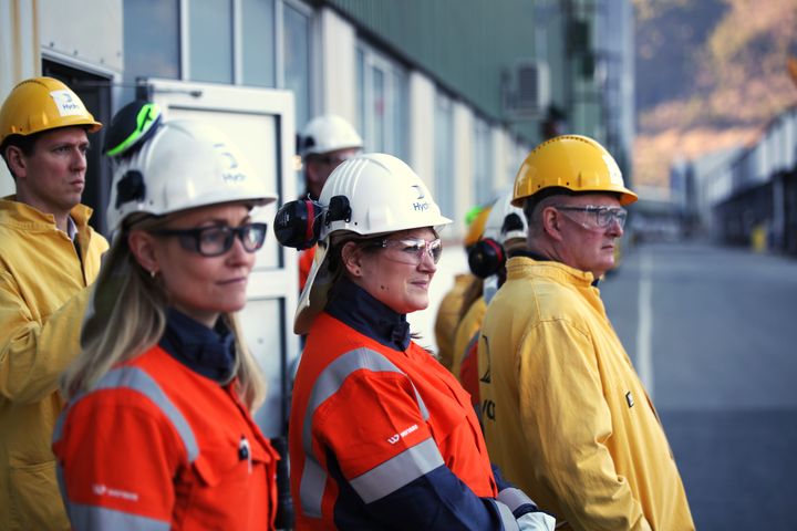 Næringsminister Cecilie Myrseth besøker Industriuka i Porsgrunn.