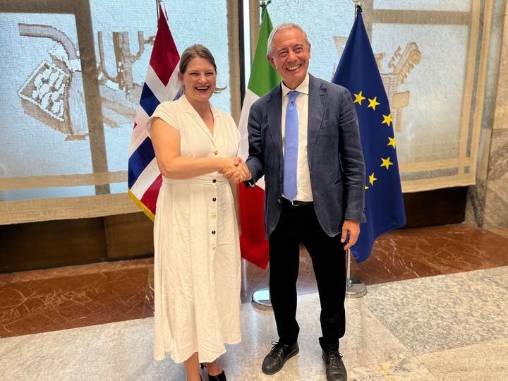 Næringsminister Cecilie Myrseth møtte Italias industriminister Adolfo Urso i Roma.