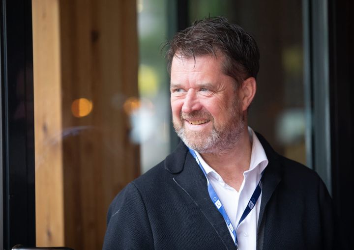 Administrerende direktør Geir B. Føyner Aga, presenterte et dypdykk om ledelse fra Kommunesektorens Arbeidslivsbarometer under Arbeidslivskonferansen i dag.