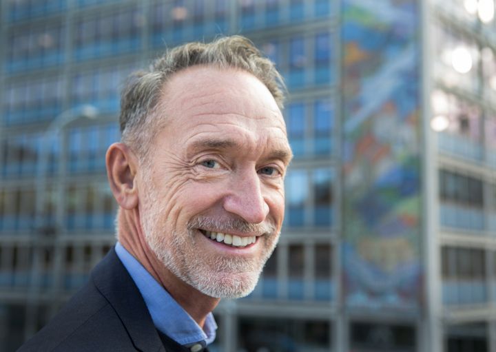 Arbeidslivsdirektør i KS, Tor Arne Gangsø, gleder seg over reallønnsvekst i kommunesektoren i fjor. Foto: Johnny Syversen, KS