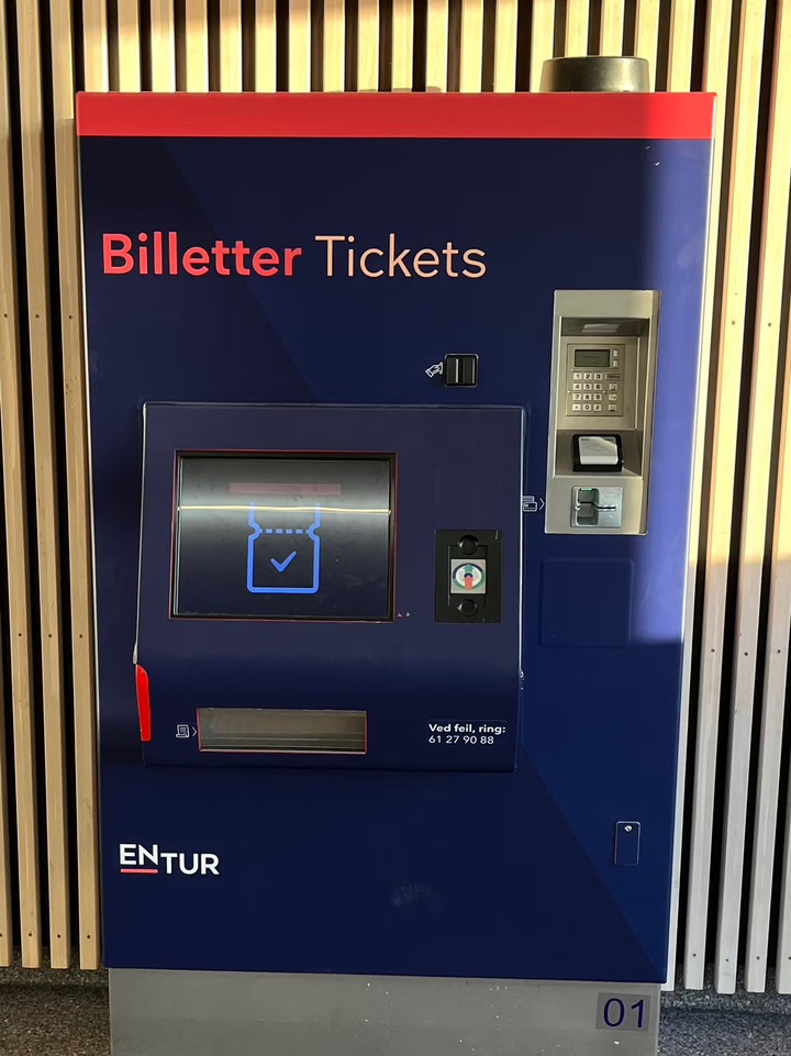 Billettautomatene er klare for utskifting, og Entur vil bytte ut billettautomatene som brukes mest, og fjerne billettautomatene som knapt er i bruk.