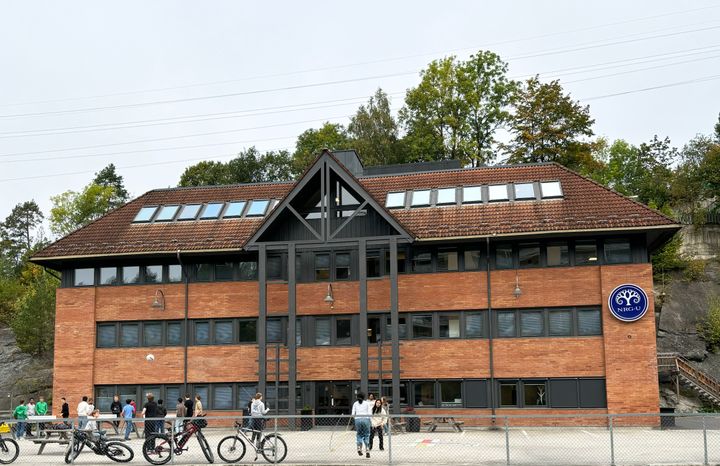 Skolebygget%20til%20NRG-U%20i%20Skytterdalen%20i%20Sandvika.