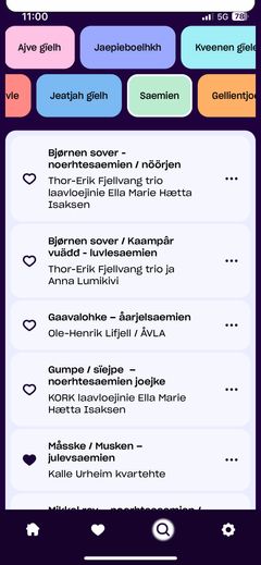 Nokon av dei samiske songane i Trall, vist i sørsamisk versjon av appen.