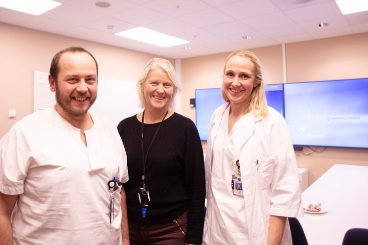 Medisinsk fagansvarlig Marius Taran, senterleder Nina Firing og onkolog Mari Paulson ved Sykehuset i Vestfold.