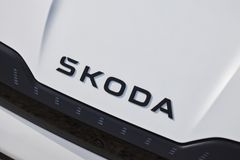 Škoda Elroq, logo i front