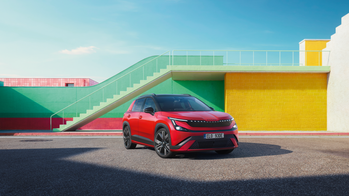 Škoda Epiq Sportline i lakkfargen Jasper Red