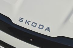 Škoda Epiq i lakkfargen Marble Grey.