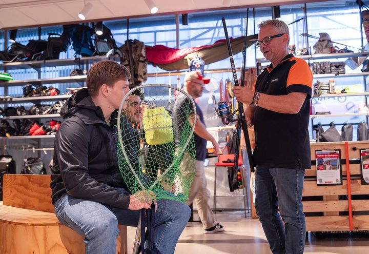 Klart for utlån av fiskeutstyr ved Kirkens Bymisjons utlånssentral i Bergen.